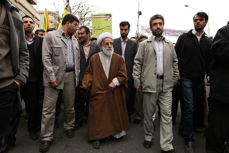 نامزدان زیر ذره بین شبکه صدها هزار نفره شورای نگهبان