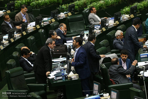 ۲۶.۵ درصد مجلس نهمیها دوباره انتخاب شدند