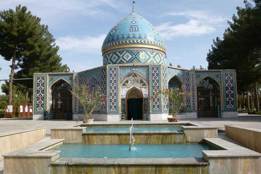 قبرفروشی بهمنظور درآمدزایی برای مصارف فرهنگی!