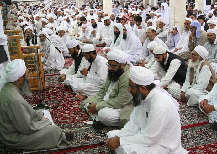 بی تفاوتی شوراها نسبت به حذف رشته فقه شافعی