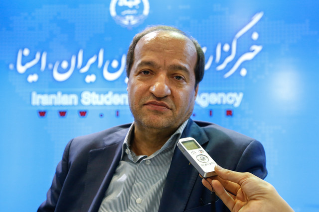 محمد کاظمی، بازمانده متحصنین مجلس ششم