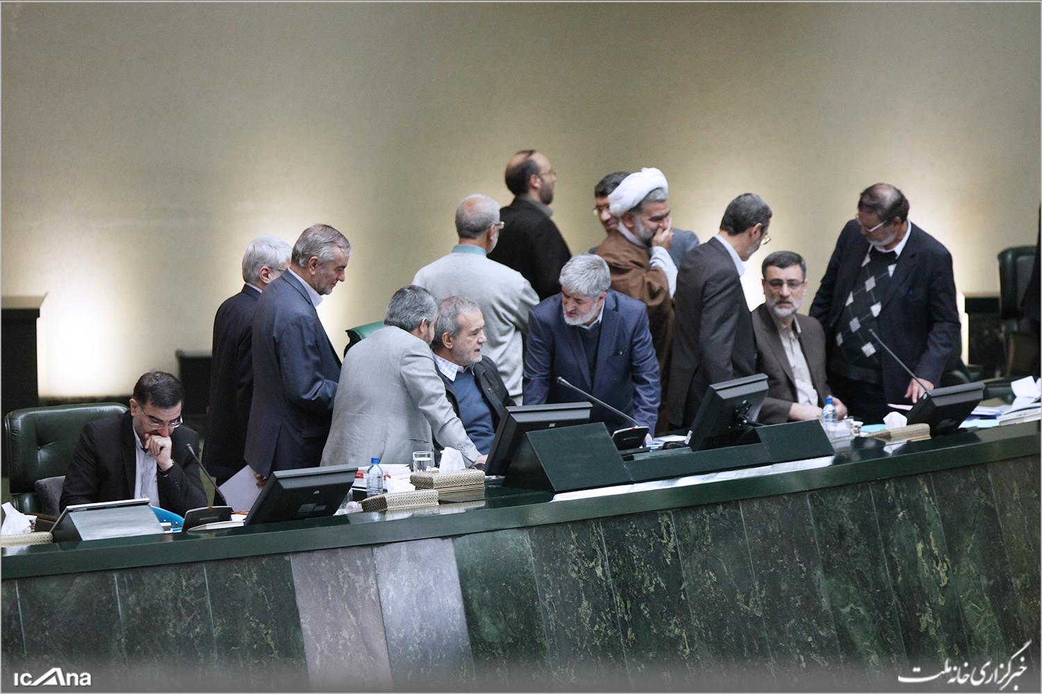 لغو یک مصوبه مجلس نهم با قید یک فوریت